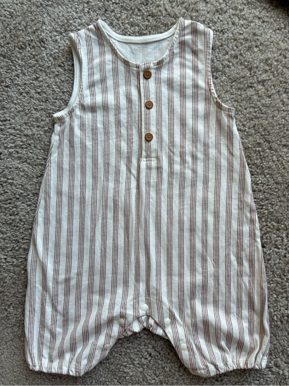 Uniqlo Striped Sleeveless Baby Romper in Cream and Brown